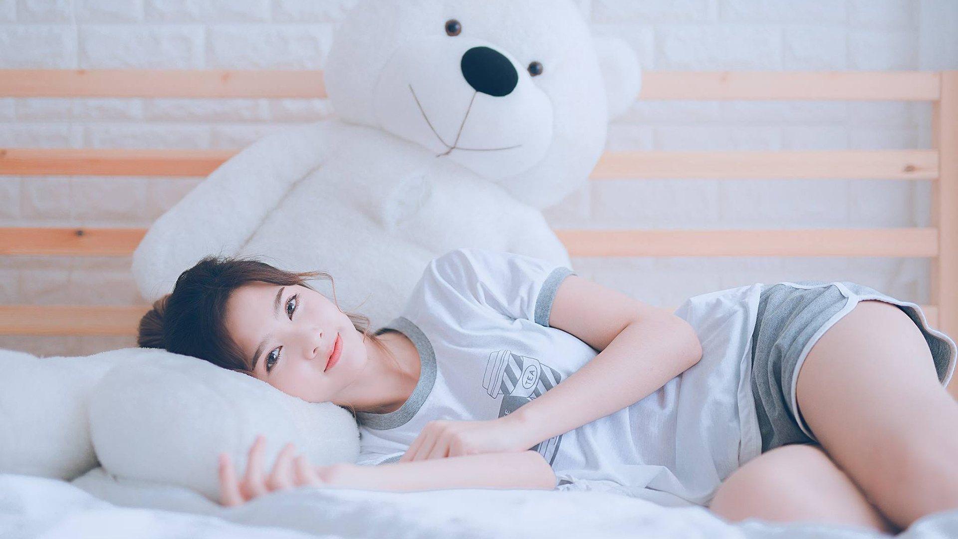 棋盘上的绝杀，雷诺橙色闪电如何以精妙战术击溃银箭迈凯伦