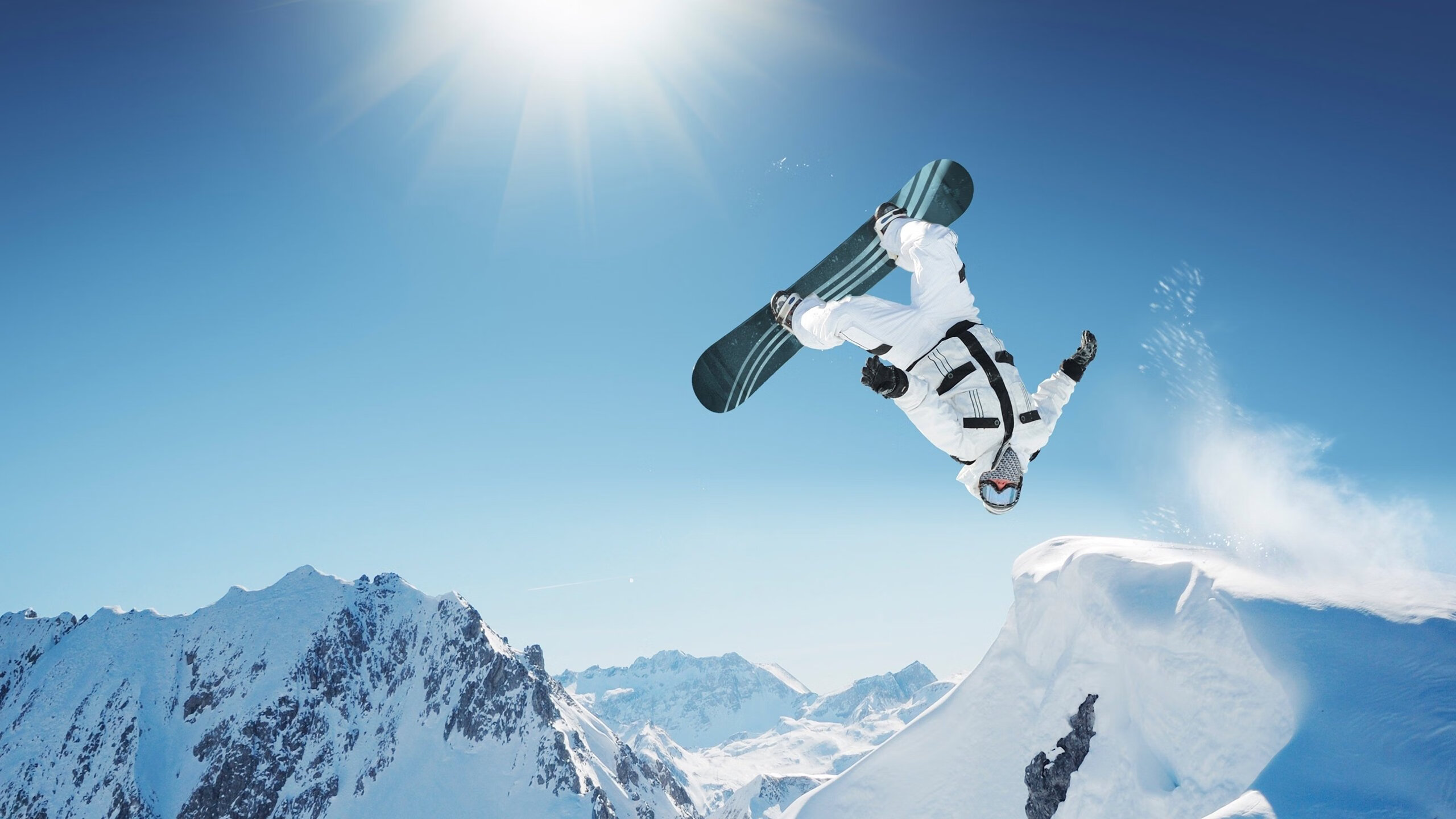 绝杀之夜！国际米兰压哨逆转卡塔尔，蒂亚戈一剑封喉定乾坤