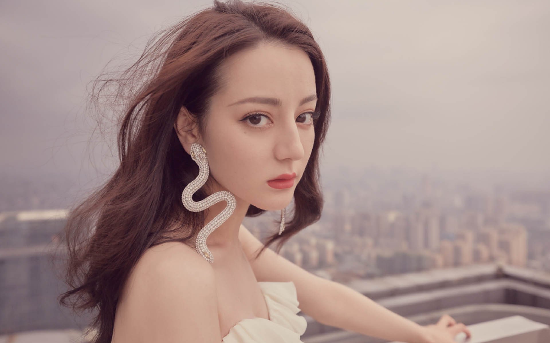 战火中绽放的烟花，卡拉斯科的狂想曲与皇马的钢铁蓝调