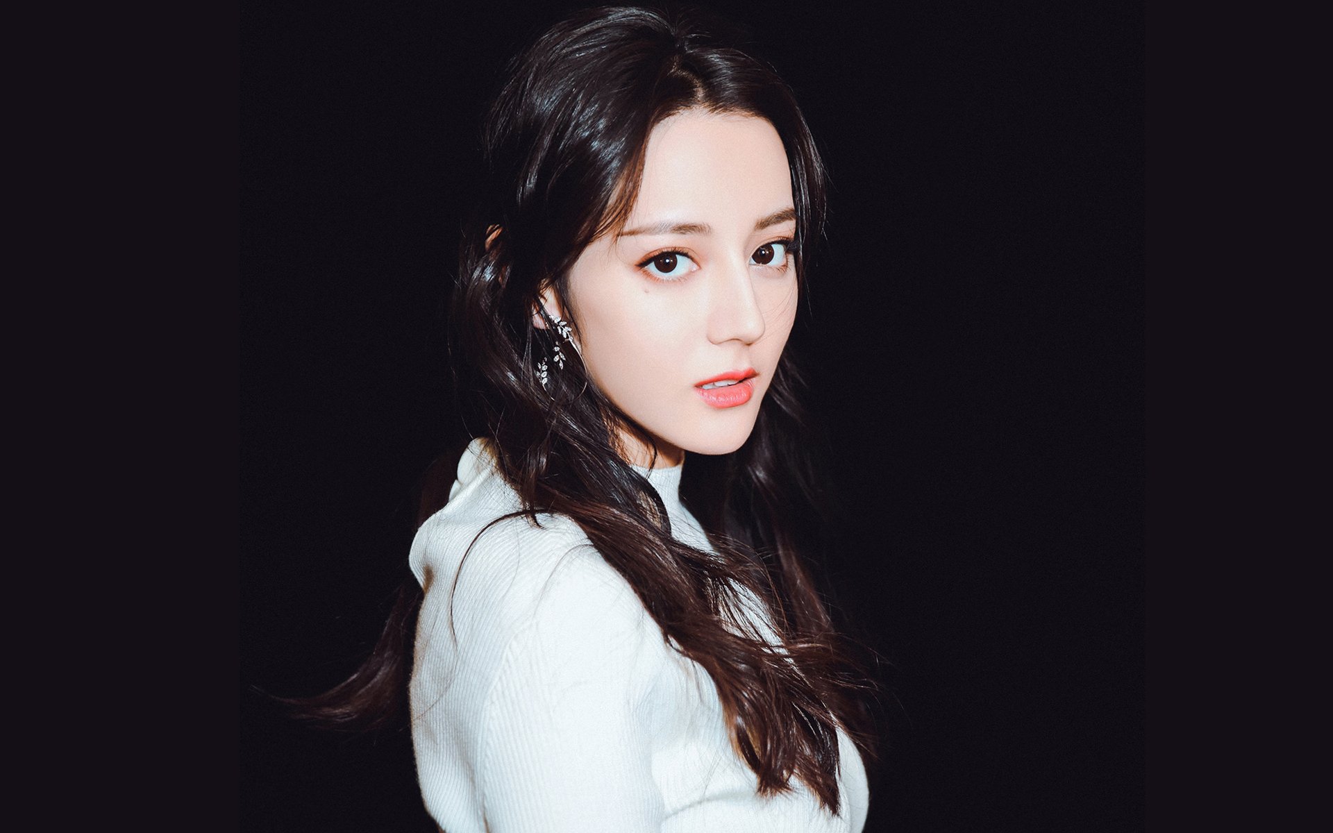 王者引擎，当F1街道赛的轰鸣遇见恩比德的统治力