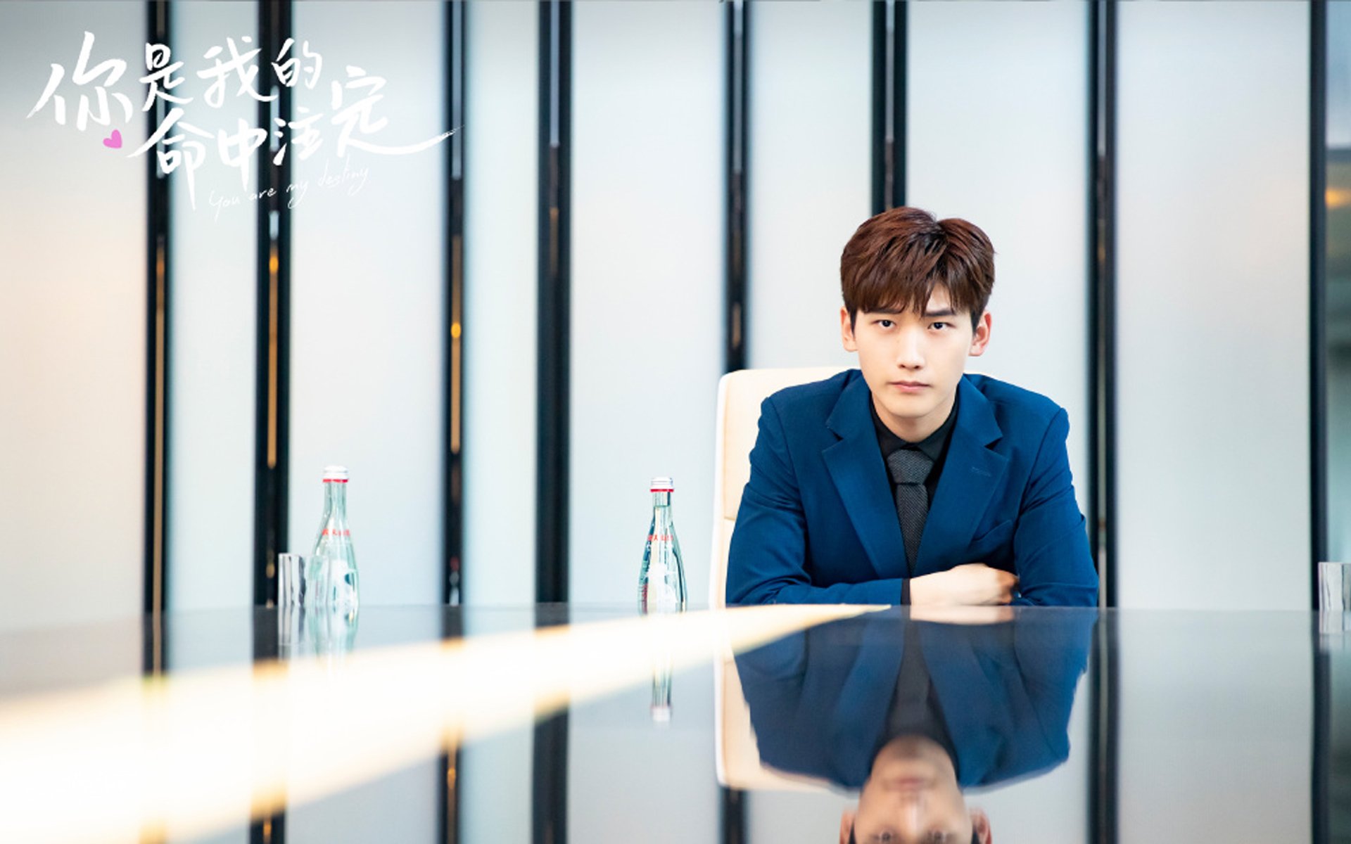 当足球欢呼与F1引擎在深夜共振,我们共同的情感政治学