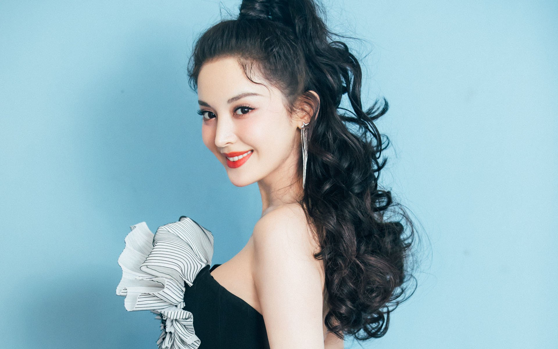 压力熔炉中的璀璨钻石,论巨星如何在绝境中铸造传奇