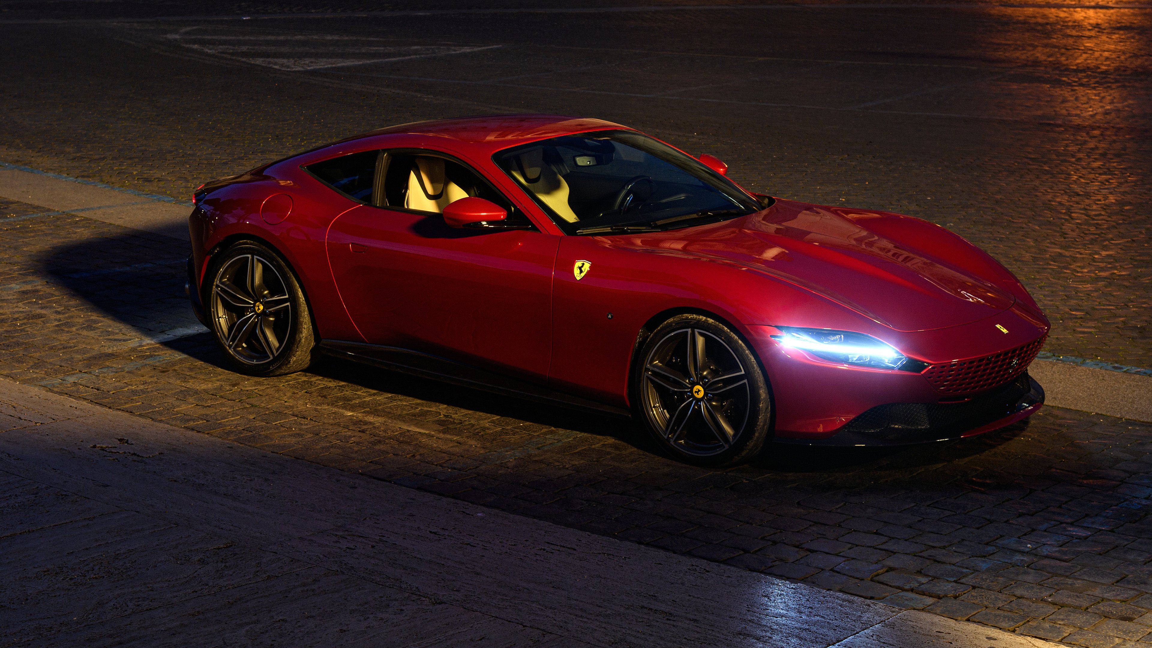 聚光灯外的统治者,戈麦斯在巴黎与牙买加之战中的隐形霸权